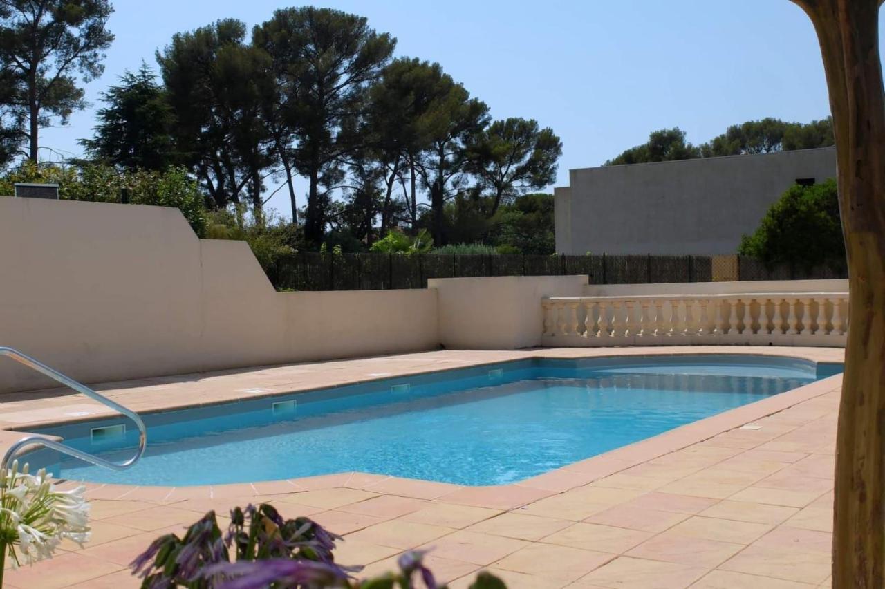 Appartement Cosy & Moderne A 180M De La Plage Sanary-sur-Mer Eksteriør bilde